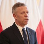 24.02.2021. Kielce. Wręczenie odznaczeń państwowych w Urzędzie Wojewódzkim. Na zdjęciu (od lewej): Piotr Ćwik - zastępca Szefa Kancelarii Prezydenta RP, Józef