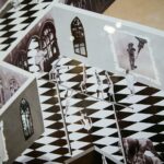 26.02.2021. Kielce . Wystawa Tomasza Kulki "Triumf i upadek domu pana mego" w galerii Winda / Wiktor Taszłow / Radio Kielce