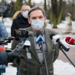 03.02.2021. Kielce. Konferencja w parku miejskim. Na zdjęciu: Krzysztof Myśliński - Muzeum Historii Kielc / Wiktor Taszłow / Radio Kielce