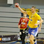 06.02.2021. Kielce. Zaległy mecz 12. kolejki PGNiG Superligi: Łomża Vive - Stal Mielec. Na zdjęciu: Władysław Kulesz / Wiktor Taszłow / Radio Kielce