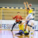 06.02.2021. Kielce. Zaległy mecz 12. kolejki PGNiG Superligi: Łomża Vive - Stal Mielec / Wiktor Taszłow / Radio Kielce