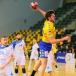 06.02.2021. Kielce. Zaległy mecz 12. kolejki PGNiG Superligi: Łomża Vive - Stal Mielec / Wiktor Taszłow / Radio Kielce
