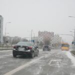 07.02.2021. Kielce. Trudne warunki drogowe / Wiktor Taszłow / Radio Kielce