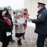 07.02.2021. Kielce. Pokaz rozpalania ognia w domowych paleniskach / Wiktor Taszłow / Radio Kielce