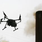 07.02.2021. Kielce. Pokaz rozpalania ognia w domowych paleniskach / Wiktor Taszłow / Radio Kielce