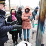 07.02.2021. Kielce. Pokaz rozpalania ognia w domowych paleniskach / Wiktor Taszłow / Radio Kielce