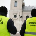 07.02.2021. Kielce. Pokaz rozpalania ognia w domowych paleniskach / Wiktor Taszłow / Radio Kielce