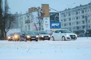 08.02.2021. Kielce. Trudne warunki na drogach / Wiktor Taszłow / Radio Kielce