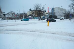 08.02.2021. Kielce. Trudne warunki na drogach / Wiktor Taszłow / Radio Kielce