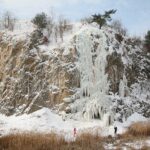 09.02.2021. Kielce. Lodospad na Skałce Geologów na Kadzielni / Wiktor Taszłow / Radio Kielce