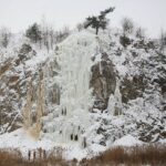 11.02.2021. Kielce. Lodospad na Kadzielni / Wiktor Taszłow / Radio Kielce