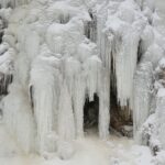 11.02.2021. Kielce. Lodospad na Kadzielni / Wiktor Taszłow / Radio Kielce