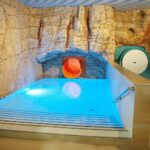 11.02.2021. Kielce. Baseny Tropikalne / Wiktor Taszłow / Radio Kielce