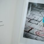 12.02.2021. Kielce. Wystawa „Dwanaście kalendarzy, dwunastu artystów 2010-2021” w BWA / Wiktor Taszłow / Radio Kielce