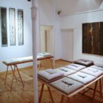 12.02.2021. Kielce. Wystawa prac Joanny Trzcińska pod tytułem "Powtórzmy czas początku" / Wiktor Taszłow / Radio Kielce