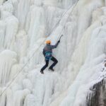 12.02.2021. Kielce. Lodospad na Skałce Geologów na Kadzielni / Wiktor Taszłow / Radio Kielce