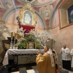 08.03.2021. Jędrzejów. Poświęcenie kaplicy bł. Wincentego Kadłubka przez abpa Marka Jędraszewskiego, metropolitę krakowskiego / Wiktor Taszłow / Radio Kielce