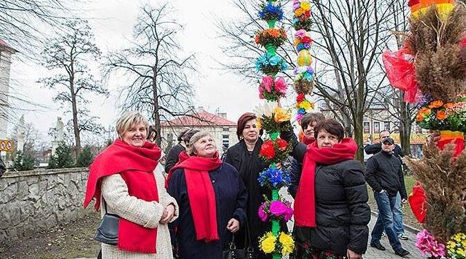 Konkurs palm wielkanocnych (fot. archiwum) / Pińczowskie Samorządowe Centrum Kultury / Facebook