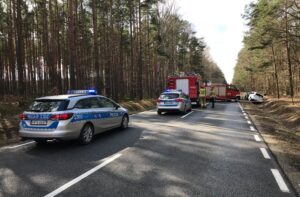 14.03.2021 Przybyszowy. Wypadek na drodze krajowej nr 42 / OSP KSRG Ruda Maleniecka