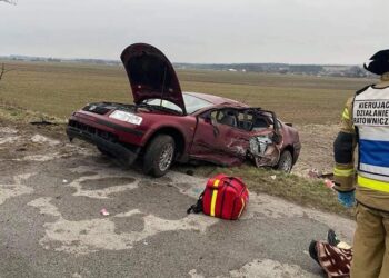 20.03.2021. Deszno. Wypadek drogowy / OSP KSRG Warzyn