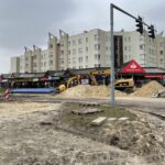 23.03.2021. Sandomierz. Budowa ronda u zbiegu ulic Armii Krajowej i Ożarowskiej / Grażyna Szlęzak-Wójcik / Radio Kielce