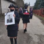 01.03.2021. Skalbmierz. Pogrzeb Dariusza Wojtasika, prezesa jednostki OSP / Marta Gajda / Radio Kielce