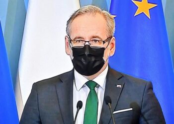 05.03.2021. Warszawa. Koronawirus w Polsce. Konferencja Adama Niedzielskiego - ministra zdrowia / PAP/Radek Pietruszka