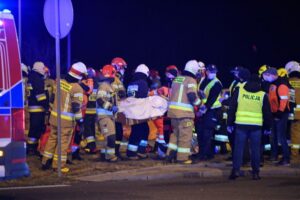 06.03.2021 Kaszyce. Tragiczny wypadek autobusu na autostradzie A4 / PAP/Darek Delmanowicz