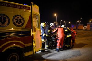 06.03.2021 Kaszyce. Tragiczny wypadek autobusu na autostradzie A4 / PAP/Darek Delmanowicz