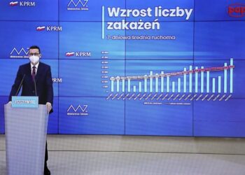 25.03.2021. Warszawa. Konferencja prasowa premiera i ministra zdrowia. Na zdjęciu: premier Mateusz Morawiecki / Paweł Supernak / PAP