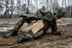 26.03.2021 Nowa Dęba. „Pętla taktyczna” świętokrzyskich terytorialsów / ppor. OT Daniel Woś / ŚBOT