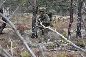 26.03.2021 Nowa Dęba. „Pętla taktyczna” świętokrzyskich terytorialsów / ppor. OT Daniel Woś / ŚBOT