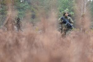 26.03.2021 Nowa Dęba. „Pętla taktyczna” świętokrzyskich terytorialsów / ppor. OT Daniel Woś / ŚBOT