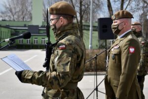 28.03.2021 Kielce. Przysięga żołnierzy WOT / ppor. OT Daniel Woś / 10. ŚBOT