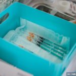 26.03.2021. Kielce. Szczepienia służb mundurowych przeciw COVID-19 / KWP w Kielcach