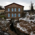 23.01.2021. Doły Biskupie. Elektrownia wodna „Witulin” / Robert Felczak / Radio Kielce