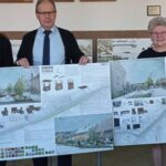 09.03.2021. Nowa Słupia. Andrzej Gąsior - burmistrz Nowej Słupi prezentuje zwycięski projekt na przebudowę ulicy Świętokrzyskiej / Miasto i Gmina Nowa Słupia