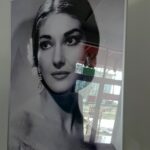 06.03.2021. Busko-Zdrój. Buskie Samorządowe Centrum Kultury. Wystawa pt. „Kobiety, które zmieniły i wciąż zmieniają świat” / Marta Gajda / Radio Kielce