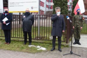 01.03.2021. Jędrzejów. Obchody Narodowego Dnia Pamięci Żołnierzy Wyklętych. Na zdjęciu: Krzysztof Słoń - senator PiS / Ewa Pociejowska-Gawęda / Radio Kielce