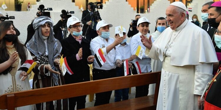 Wizyta papieża Franciszka w Iraku / EPA/VATICAN MEDIA HANDOUT HANDOUT EDITORIAL USE ONLY/NO SALES