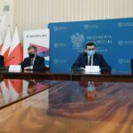 Podpisanie umowy o dofinansowanie pierwszego etapu budowy mostu na Wiśle w Nowym Brzesku / twitter.com/Malopolski_UW