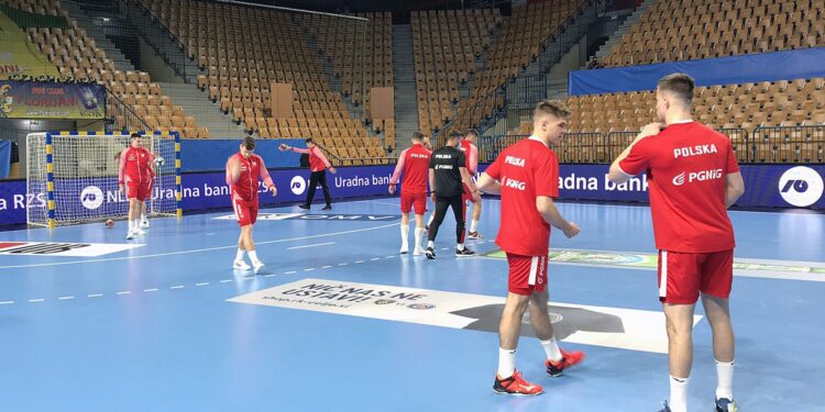 Zdjęcie ilustracyjne. Trening reprezentacji Polski w piłce ręcznej / facebook.com/handballpolska