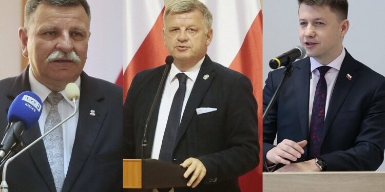 Na zdjęciu (od lewej): Andrzej Kryj - poseł PiS, Jarosław Rusiecki - senator PiS i Bartłomiej Dorywalski - poseł PiS / Jarosław Kubalski / Radio Kielce