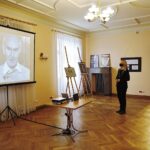 11.03.2021 Kielce. WDK. Wystawa „Teatr Stefana Karskiego. Początki”. Na zdjęciu: Jolanta Świstak - kierownik literacki Teatru Lalki i Aktora „Kubuś” / Jarosław Kubalski / Radio Kielce