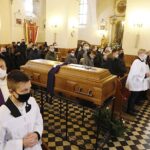 24.03.2021. Radoszyce. Uroczystości pogrzebowe ks. Adama Myszkowskiego / Jarosław Kubalski / Radio Kielce