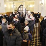 24.03.2021. Radoszyce. Uroczystości pogrzebowe ks. Adama Myszkowskiego / Jarosław Kubalski / Radio Kielce