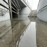 11.03.2021. Kielce. Zalane przejście podziemne pod rondem Herlinga-Grudzińskiego / Jarosław Kubalski / Radio Kielce