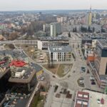 11.03.2021. Kielce. Miasto sprzedaje działkę, o powierzchni niespełna 400 metrów kwadratowych, u zbiegu ulic Silnicznej i Piotrkowskiej, w tzw. „trójkącie bermudzkim” / Jarosław Kubalski / Radio Kielce