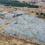 24.03.2021 Fałków. Składowisko odpadów / Jarosław Kubalsk / Radio Kielce