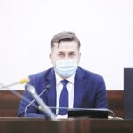 18.03.2021. Kielce. Sesja Rady Miasta Kielce. Na zdjęciu: Kamil Suchański - przewodniczący Rady Miasta Kielce / Jarosław Kubalski / Radio Kielce